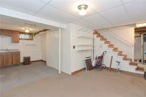 143 Knight St, Woonsocket, RI 02895 photo 20