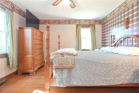 143 Knight St, Woonsocket, RI 02895 photo 13