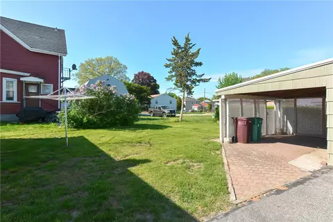 143 Knight St, Woonsocket, RI 02895 photo 24
