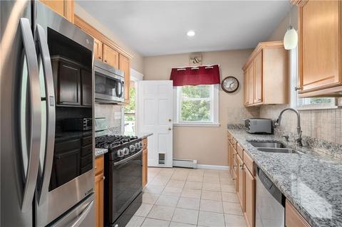 57 Lyall Ave, Warwick, RI 02889 photo 11