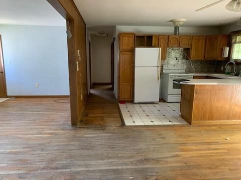 247 Paradis Ave, Woonsocket, RI 02895 photo 2