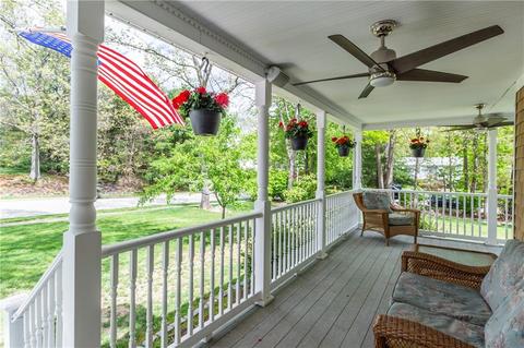 34 Walker Ln, Coventry, RI 02816 photo 3