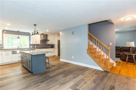34 Walker Ln, Coventry, RI 02816 photo 8