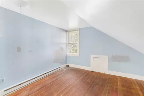 40 Potters Ave, Warwick, RI 02886 photo 23