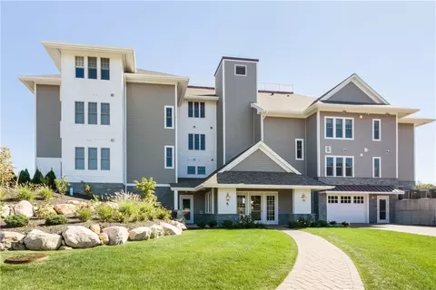 9 Compass Way #102, Westerly, RI 02891