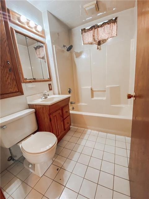247 Willow St, Woonsocket, RI 02895 photo 20