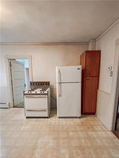 247 Willow St, Woonsocket, RI 02895 photo 23