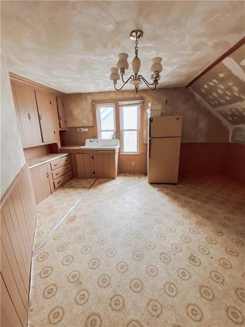 247 Willow St, Woonsocket, RI 02895 photo 24