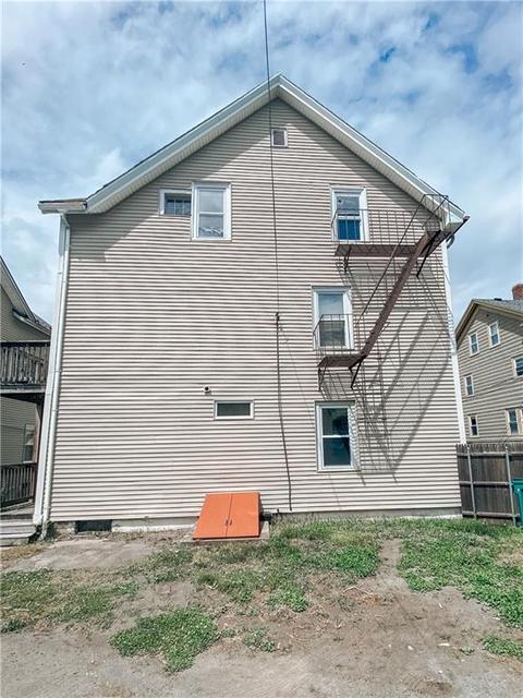247 Willow St, Woonsocket, RI 02895 photo 4