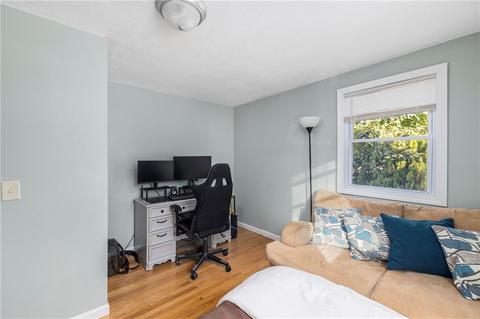 29 Mary Beth Dr, Warwick, RI 02886 photo 17