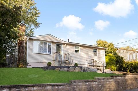 29 Mary Beth Dr, Warwick, RI 02886 photo 21