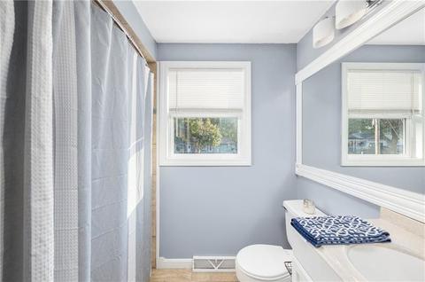 29 Mary Beth Dr, Warwick, RI 02886 photo 18