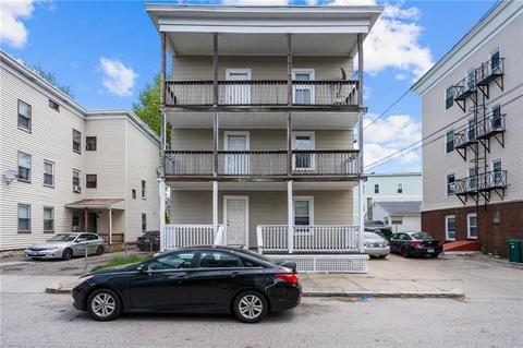 22 Dean St, Woonsocket, RI 02895 photo 1