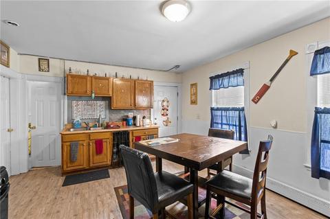 22 Dean St, Woonsocket, RI 02895 photo 5