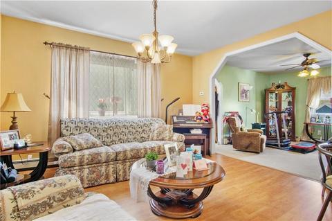 22 Logee St, Woonsocket, RI 02895 photo 48