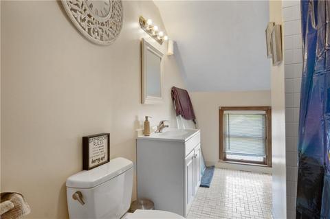 22 Logee St, Woonsocket, RI 02895 photo 15
