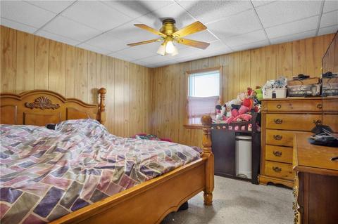 22 Logee St, Woonsocket, RI 02895 photo 9
