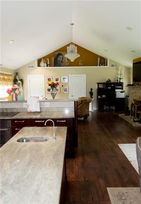 76 Long Entry Rd, Glocester, RI 02814 photo 10