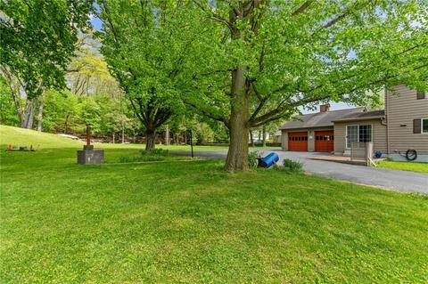 736 Mendon Rd, Woonsocket, RI 02895 photo 16