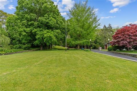 736 Mendon Rd, Woonsocket, RI 02895 photo 36