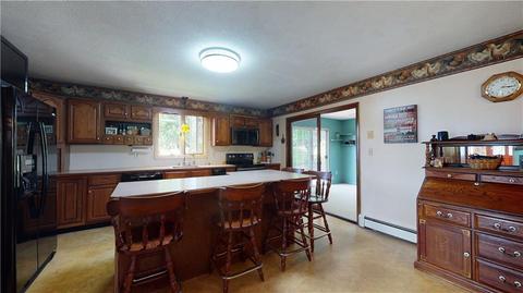 736 Mendon Rd, Woonsocket, RI 02895 photo 41