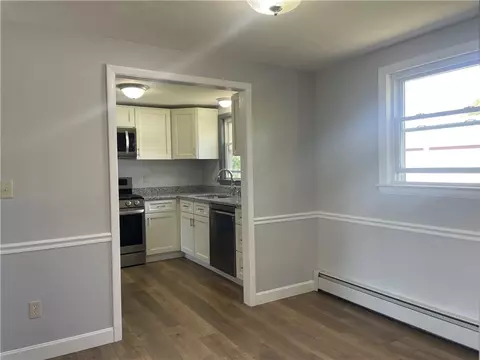195 Wethersfield Dr, Warwick, RI 02886 photo 7