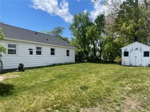 195 Wethersfield Dr, Warwick, RI 02886 photo 18