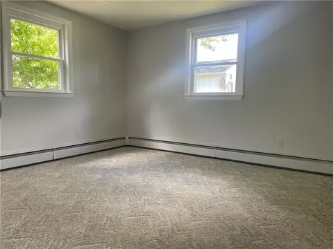 195 Wethersfield Dr, Warwick, RI 02886 photo 11