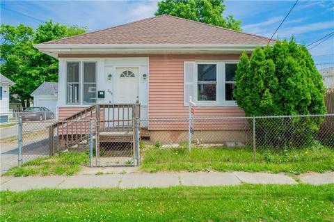 258 Milton Rd, Warwick, RI 02888 photo 1