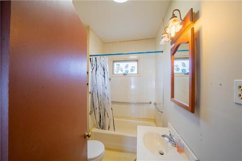 258 Milton Rd, Warwick, RI 02888 photo 10
