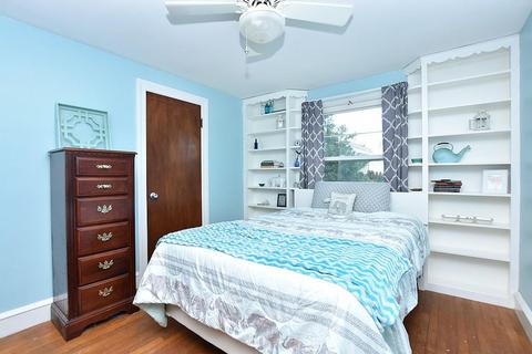 60 Alvin St, Warwick, RI 02886 photo 14