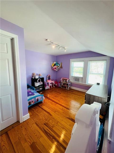 28 Gaskill St, Woonsocket, RI 02895 photo 23