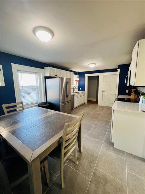 28 Gaskill St, Woonsocket, RI 02895 photo 12
