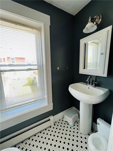 28 Gaskill St, Woonsocket, RI 02895 photo 18