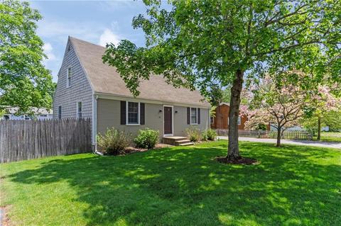 52 Canfield Ave, Warwick, RI 02889 photo 1