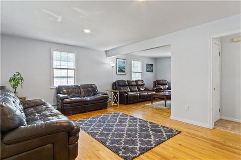 52 Canfield Ave, Warwick, RI 02889 photo 6