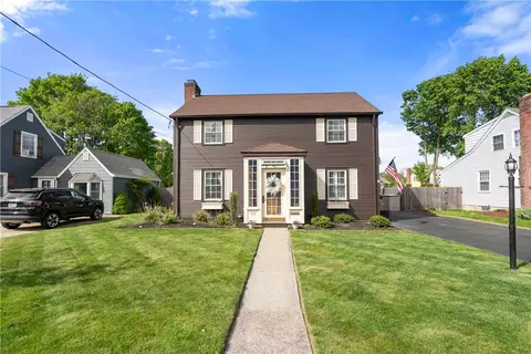 135 Vaughn Ave, Warwick, RI 02886 photo 32