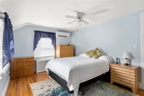 135 Vaughn Ave, Warwick, RI 02886 photo 21