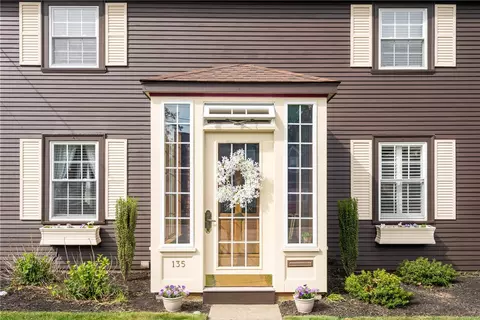 135 Vaughn Ave, Warwick, RI 02886 photo 34