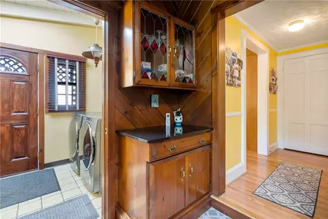 135 Vaughn Ave, Warwick, RI 02886 photo 14