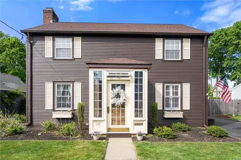 135 Vaughn Ave, Warwick, RI 02886 photo 33