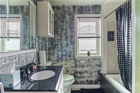 119 Eddy St, Fall River, MA 02723 photo 9