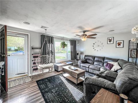 46 Patton St, Coventry, RI 02816 photo 2