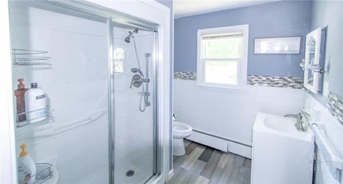 292 Pine St, Warwick, RI 02888 photo 8