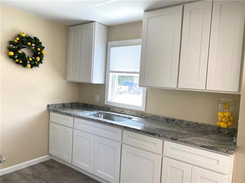 281 Logee St, Woonsocket, RI 02895 photo 2