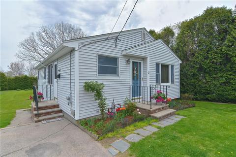3 S Cornell Ave, Warren, RI 02885 photo 4