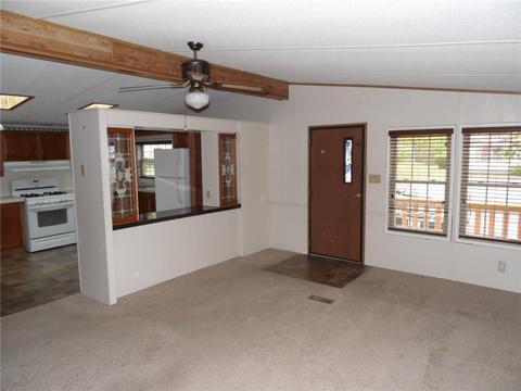 25 Lear Dr, Coventry, RI 02816 photo 2