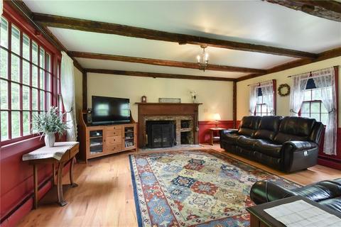 31 S Killingly Rd, Foster, RI 02825 photo 8
