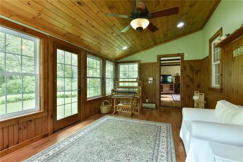 31 S Killingly Rd, Foster, RI 02825 photo 12