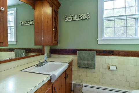 31 S Killingly Rd, Foster, RI 02825 photo 31